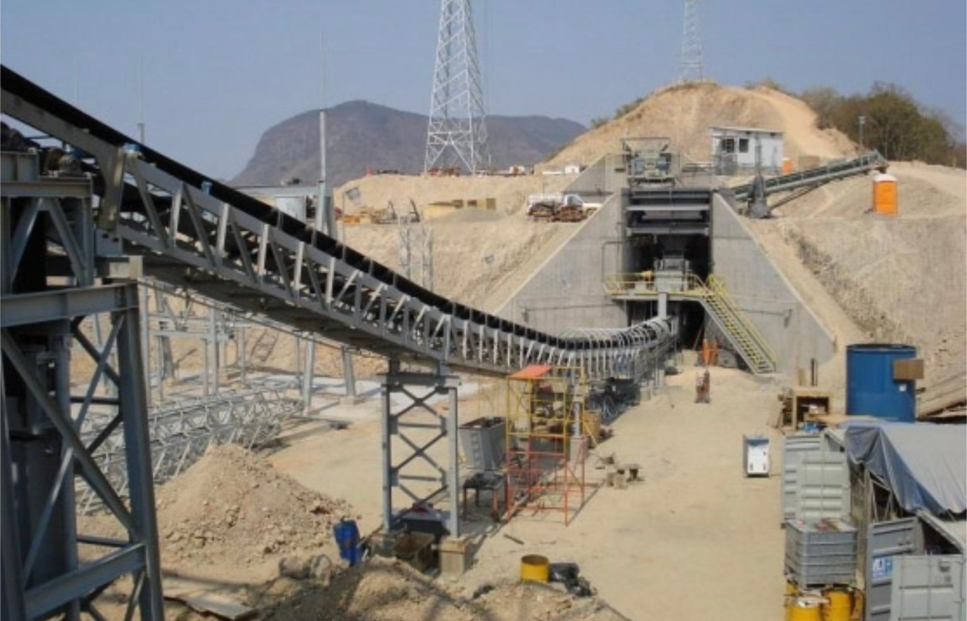 Durante el trimestre, Luca completó aproximadamente 12 400 metros de perforación, elevando el total acumulado del año a unos 22 000 metros.| Foto: Luca Mining