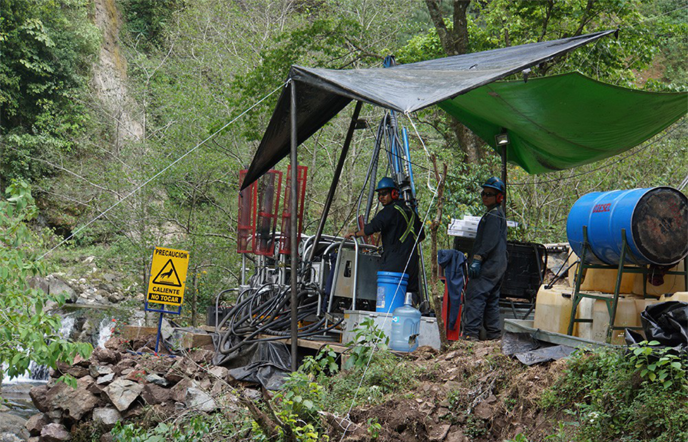 Los antiguos accionistas de Alcon pasaron a controlar aproximadamente el 53% de las acciones ordinarias emitidas y en circulación de Platauro.| Foto: Mexican Gold  
